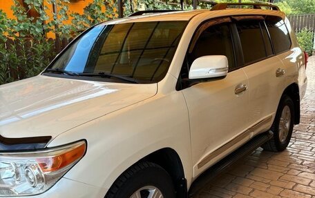 Toyota Land Cruiser 200, 2012 год, 4 150 000 рублей, 3 фотография