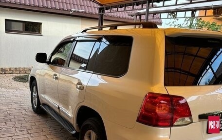 Toyota Land Cruiser 200, 2012 год, 4 150 000 рублей, 5 фотография