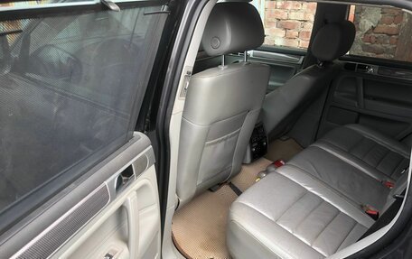 Volkswagen Touareg III, 2008 год, 670 000 рублей, 2 фотография