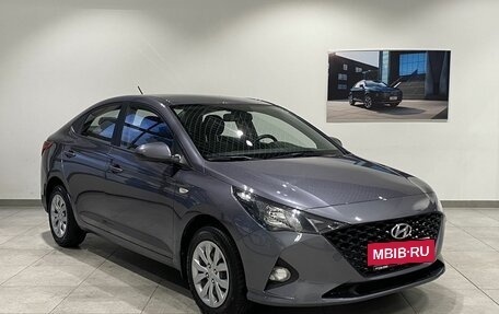 Hyundai Solaris II рестайлинг, 2021 год, 1 679 000 рублей, 3 фотография