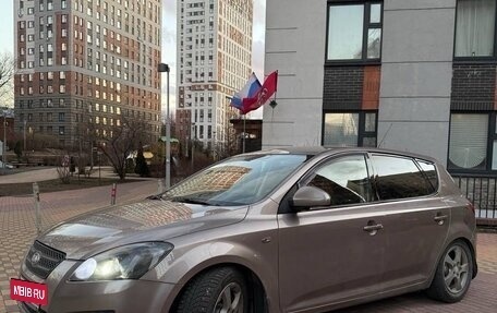 KIA cee'd I рестайлинг, 2008 год, 615 000 рублей, 2 фотография