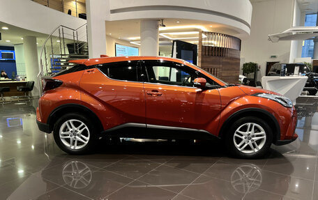 Toyota C-HR I рестайлинг, 2019 год, 2 583 000 рублей, 5 фотография