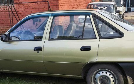 Daewoo Nexia I рестайлинг, 2009 год, 320 000 рублей, 2 фотография
