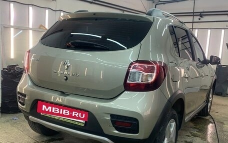 Renault Sandero II рестайлинг, 2015 год, 950 000 рублей, 4 фотография