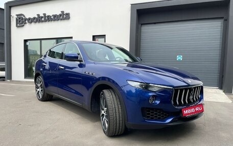 Maserati Levante I, 2018 год, 6 300 000 рублей, 2 фотография