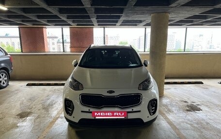 KIA Sportage IV рестайлинг, 2018 год, 1 950 000 рублей, 2 фотография