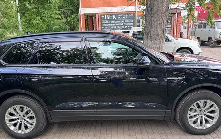 Volkswagen Touareg III, 2018 год, 4 990 000 рублей, 5 фотография