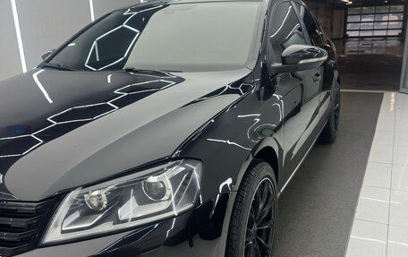 Volkswagen Passat B7, 2012 год, 980 000 рублей, 3 фотография