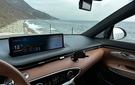 Genesis GV70, 2021 год, 5 900 000 рублей, 8 фотография