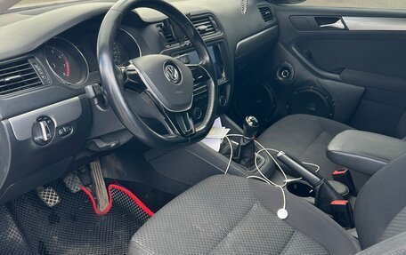 Volkswagen Jetta VI, 2015 год, 950 000 рублей, 6 фотография