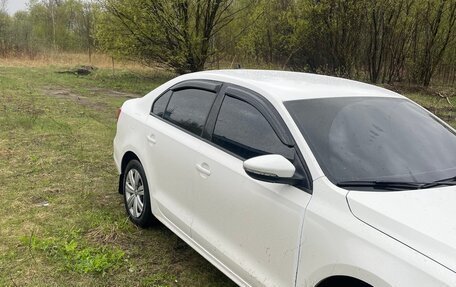 Volkswagen Jetta VI, 2015 год, 950 000 рублей, 3 фотография