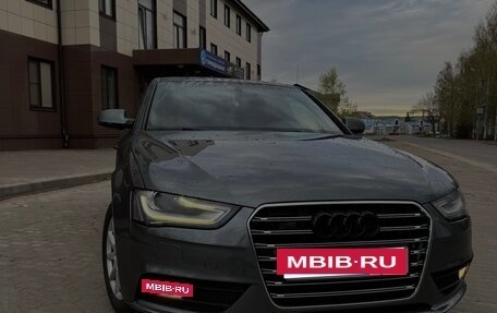 Audi A4, 2012 год, 1 250 000 рублей, 2 фотография