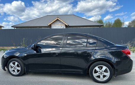 Chevrolet Cruze II, 2010 год, 550 000 рублей, 10 фотография