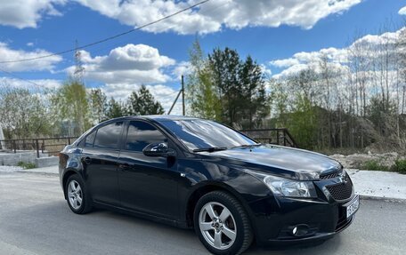 Chevrolet Cruze II, 2010 год, 550 000 рублей, 5 фотография