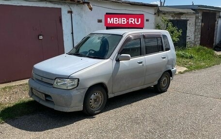 Nissan Cube II, 2001 год, 150 000 рублей, 2 фотография