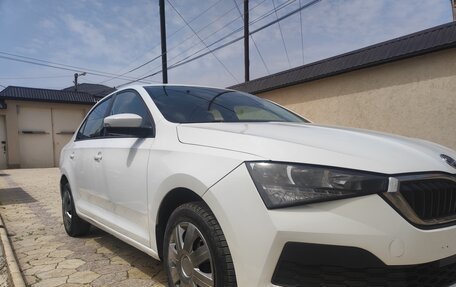 Skoda Rapid II, 2021 год, 1 200 000 рублей, 2 фотография
