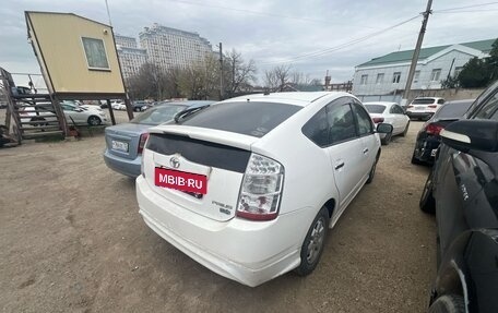 Toyota Prius, 2008 год, 450 000 рублей, 3 фотография