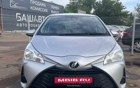 Toyota Vitz, 2018 год, 1 100 000 рублей, 2 фотография