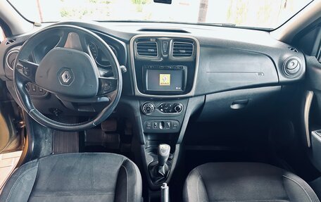 Renault Sandero II рестайлинг, 2015 год, 700 000 рублей, 2 фотография