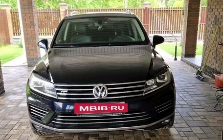 Volkswagen Touareg III, 2018 год, 3 500 000 рублей, 4 фотография