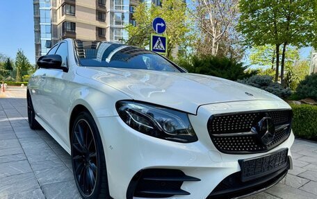 Mercedes-Benz E-Класс, 2018 год, 5 500 000 рублей, 4 фотография