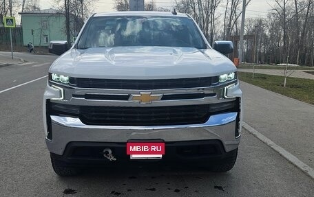 Chevrolet Silverado, 2019 год, 4 975 000 рублей, 5 фотография