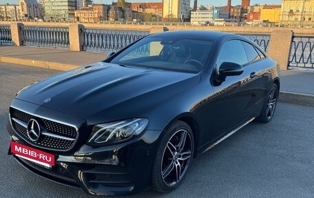 Mercedes-Benz E-Класс, 2018 год, 4 550 000 рублей, 2 фотография