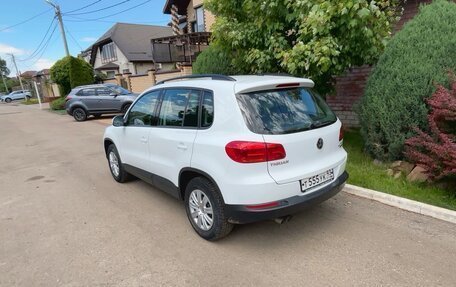 Volkswagen Tiguan I, 2015 год, 1 999 000 рублей, 3 фотография