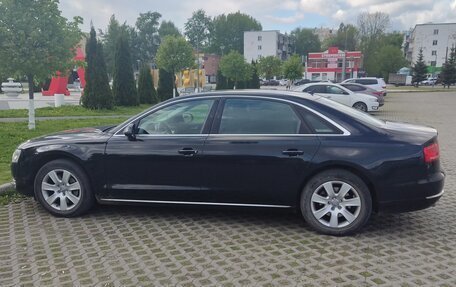 Audi A8, 2011 год, 1 500 000 рублей, 6 фотография