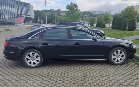 Audi A8, 2011 год, 1 500 000 рублей, 3 фотография