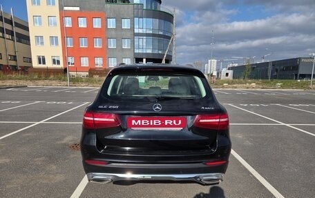 Mercedes-Benz GLC, 2017 год, 2 590 000 рублей, 4 фотография