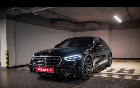 Mercedes-Benz S-Класс, 2023 год, 21 000 000 рублей, 2 фотография