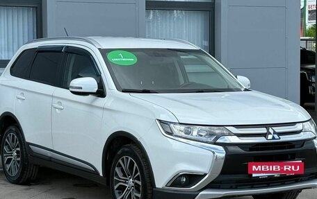 Mitsubishi Outlander III рестайлинг 3, 2016 год, 1 444 000 рублей, 3 фотография