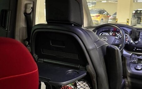 Opel Zafira Life I, 2020 год, 3 650 000 рублей, 5 фотография