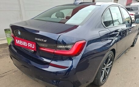 BMW 3 серия, 2019 год, 3 900 000 рублей, 3 фотография