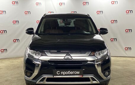 Mitsubishi Outlander III рестайлинг 3, 2019 год, 1 849 000 рублей, 3 фотография