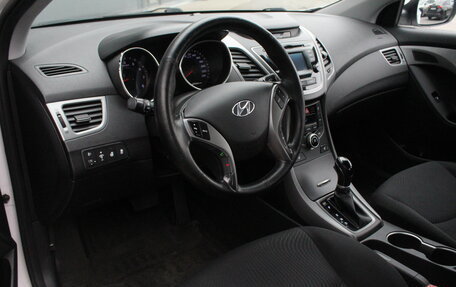 Hyundai Elantra V, 2013 год, 1 400 000 рублей, 6 фотография