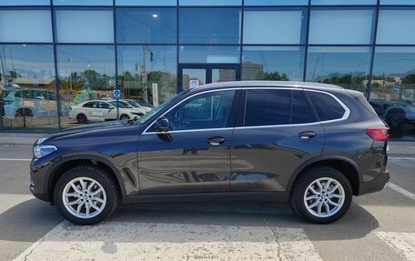 BMW X5, 2019 год, 5 600 000 рублей, 2 фотография