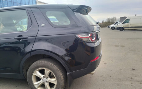 Land Rover Discovery Sport I рестайлинг, 2017 год, 2 450 000 рублей, 5 фотография