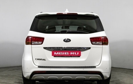 KIA Carnival III, 2018 год, 2 297 000 рублей, 6 фотография