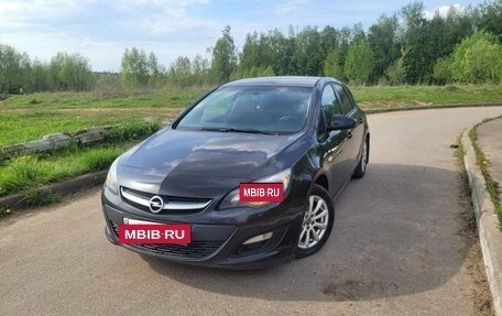 Opel Astra J, 2013 год, 690 000 рублей, 3 фотография