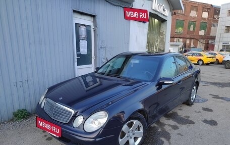 Mercedes-Benz E-Класс, 2004 год, 5 фотография