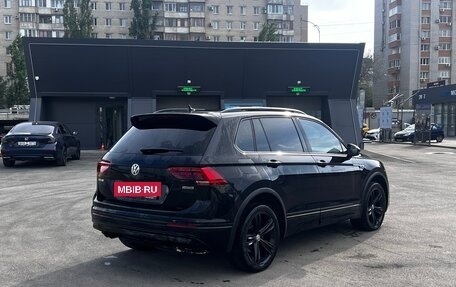 Volkswagen Tiguan II, 2019 год, 2 230 000 рублей, 4 фотография