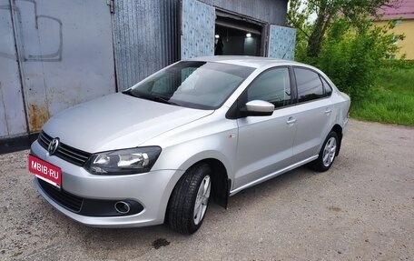 Volkswagen Polo VI (EU Market), 2011 год, 570 000 рублей, 3 фотография