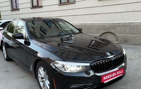 BMW 5 серия, 2020 год, 2 350 000 рублей, 2 фотография