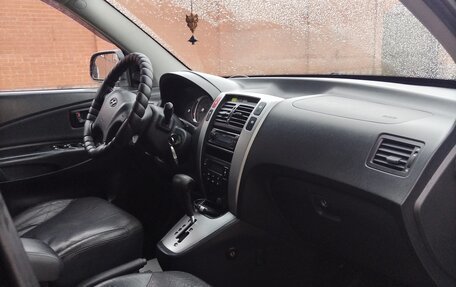 Hyundai Tucson III, 2006 год, 940 000 рублей, 4 фотография