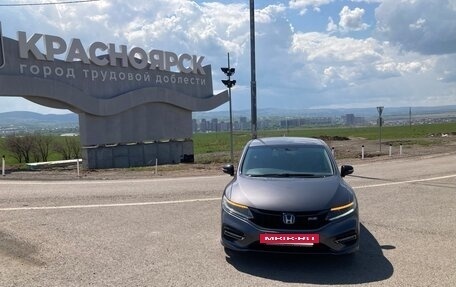 Honda Jade I, 2018 год, 1 910 000 рублей, 2 фотография