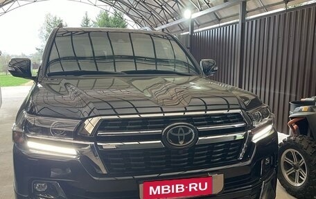 Toyota Land Cruiser 200, 2021 год, 12 500 000 рублей, 1 фотография