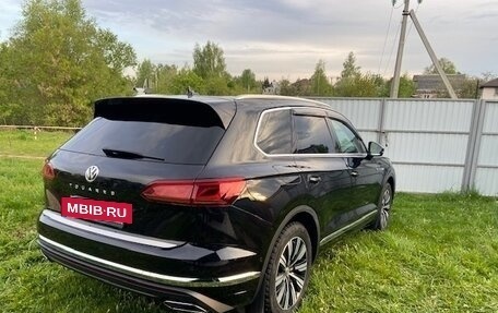 Volkswagen Touareg III, 2018 год, 6 300 000 рублей, 5 фотография
