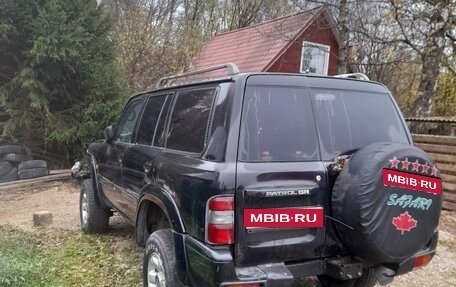 Nissan Patrol, 2001 год, 550 000 рублей, 1 фотография